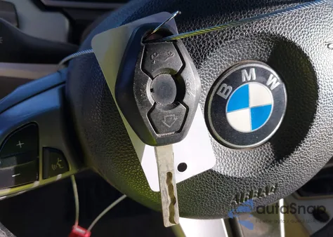 2005 BMW Z4 2.5I z USA, uszkodzony, nr VIN 4USBT33545LS55713